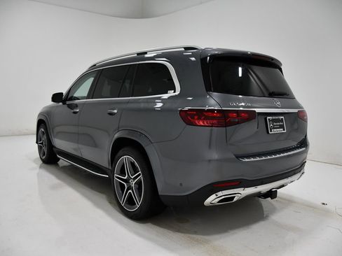 New 2026 Mercedes-Benz GLS 450 4MATIC image 3