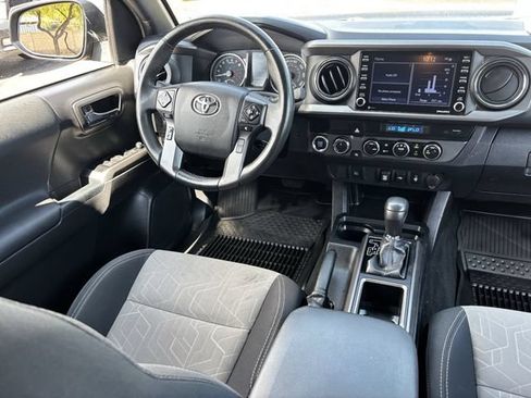 Used 2023 Toyota Tacoma TRD Off-Road AWD/4WD image 14