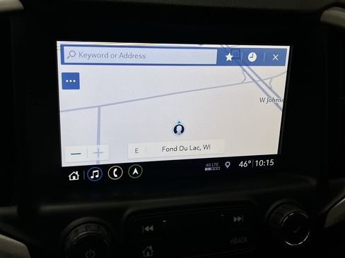 Used 2021 GMC Terrain SLE w/ Driver Convenience Package image 5