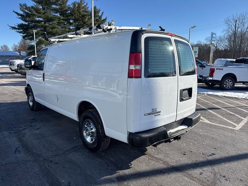 Used 2015 Chevrolet Express 2500 Work Van image 25