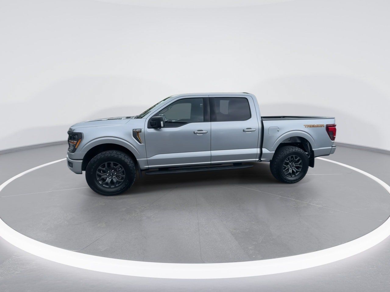 Used 2025 Ford F150 Tremor w/ Mobile Office Package AWD/4WD image 9