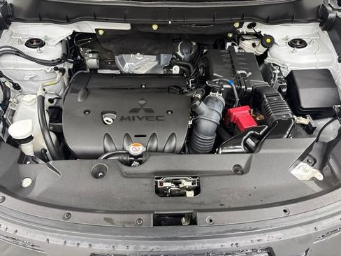 Used 2024 Mitsubishi Outlander Sport AWD image 23