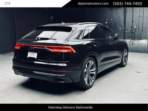 Used 2021 Audi Q8 Prestige AWD/4WD image 7