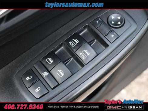 Used 2019 Jeep Cherokee Trailhawk AWD/4WD image 29