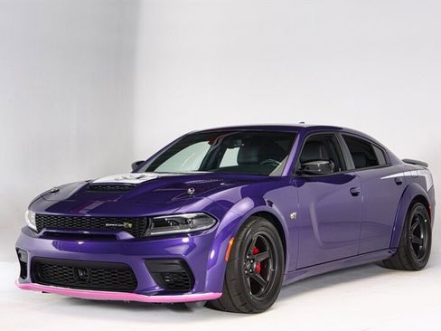 Used 2023 Dodge Charger Scat Pack image 4