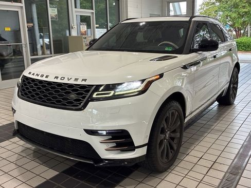 Used 2018 Land Rover Range Rover Velar R-Dynamic SE AWD/4WD image 2