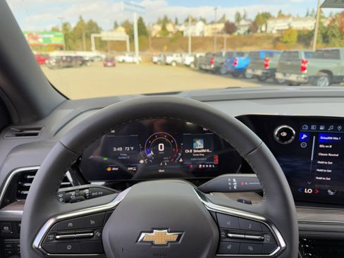 New 2026 Chevrolet Suburban LT w/ Comfort Package image 14