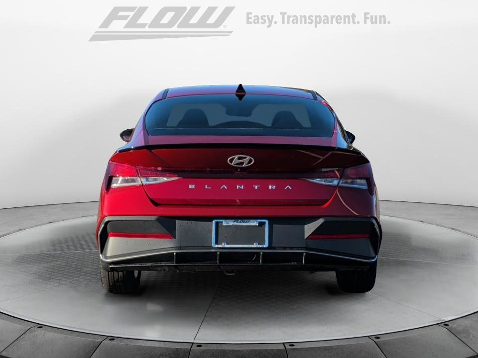 Certified 2025 Hyundai Elantra Sport FWD image 6
