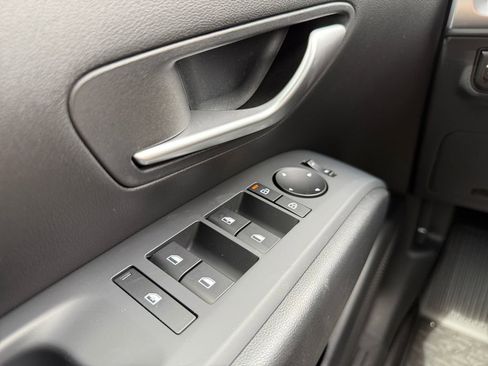 New 2026 Hyundai Santa Cruz SE image 8