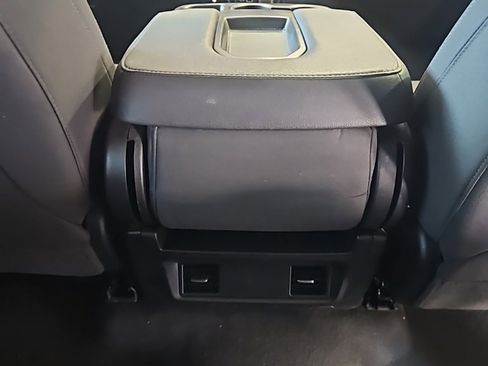 Used 2023 Chevrolet Silverado 2500 LT image 18