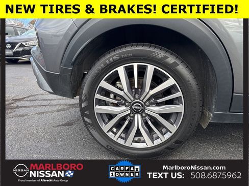 Certified 2024 Nissan Kicks SR image 9