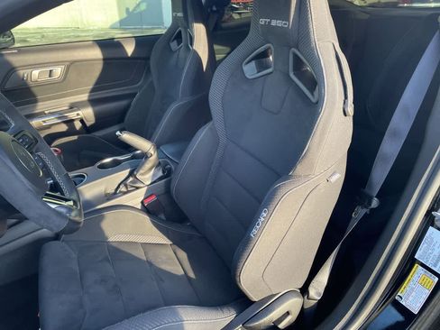 Used 2017 Ford Mustang Shelby GT350 w/ Electronics Package image 12