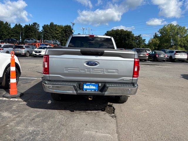 Used 2023 Ford F150 XLT w/ Trailer Tow Package AWD/4WD image 5