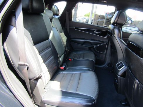 Used 2016 Kia Sorento SX FWD image 13