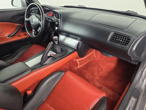 Used 2005 Honda S2000 image 33