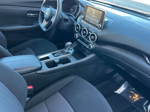 Used 2024 Nissan Sentra SV image 16