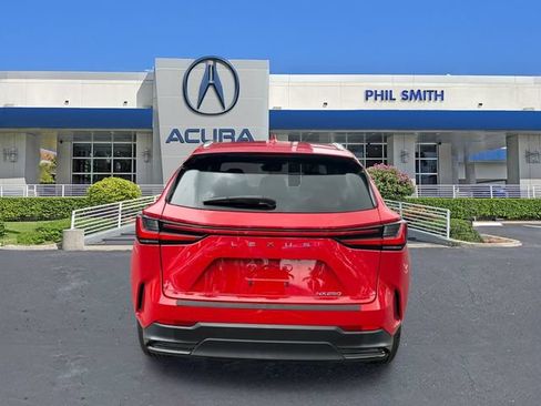Used 2024 Lexus NX 250 FWD image 6