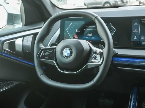 Used 2026 BMW X3 xDrive30i w/ Convenience Package AWD/4WD image 15