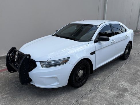 Used 2018 Ford Taurus Police Interceptor image 7