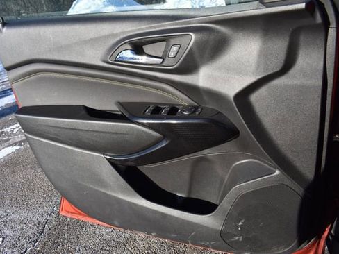 Certified 2024 Chevrolet Trax LT w/ Driver Confidence Package image 31