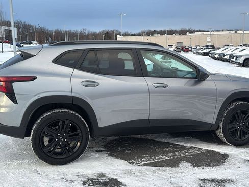 Used 2024 Chevrolet Trax ACTIV w/ Driver Confidence Package image 5