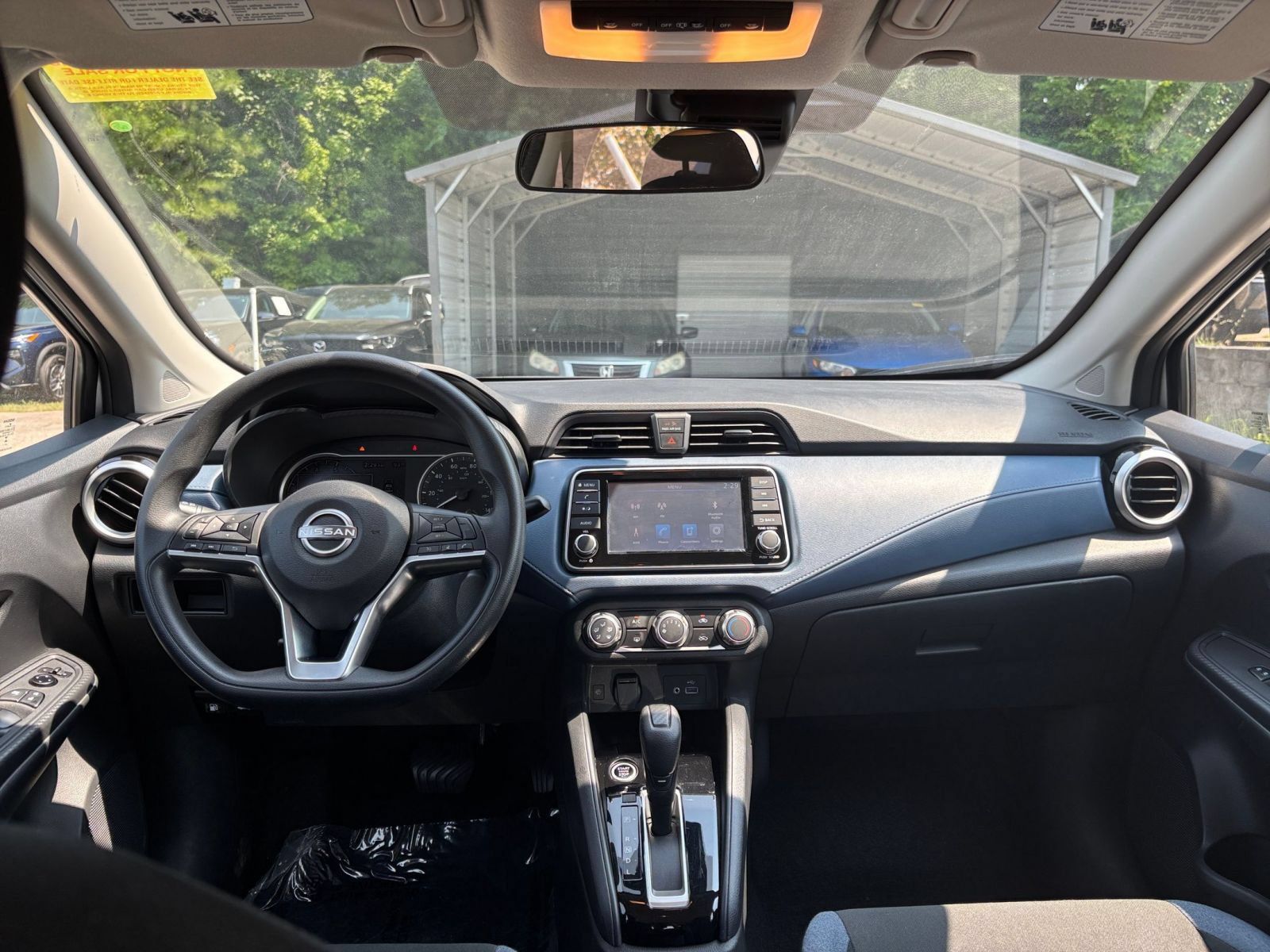 Used 2025 Nissan Versa SV FWD image 29