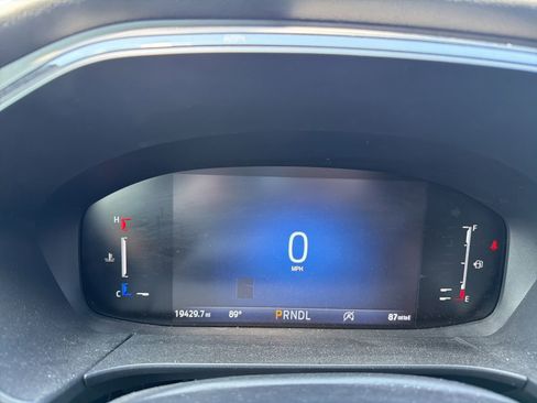 Used 2024 Ford Escape ST-Line w/ Tech Pack #1 FWD image 11