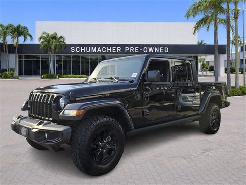 Used 2023 Jeep Gladiator Willys image 3