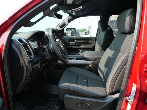 New 2026 RAM 1500 Big Horn AWD/4WD image 5
