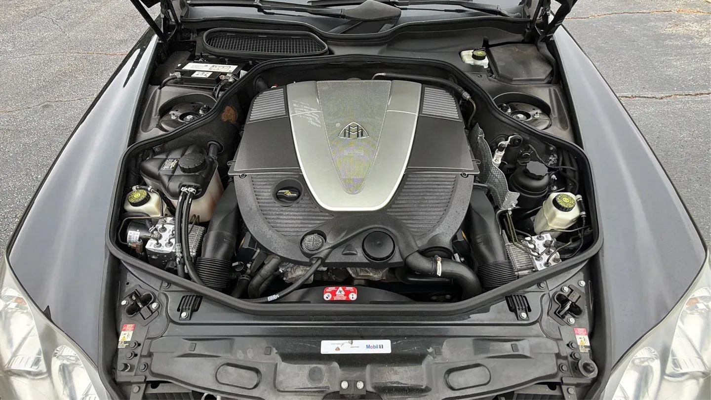 Used 2004 Maybach 57 RWD image 9