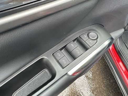 Certified 2024 Chevrolet Traverse LT image 24