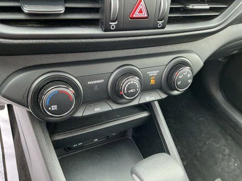Used 2024 Kia Forte LXS image 22