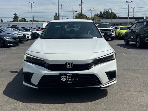 Used 2022 Honda Civic Sport image 6