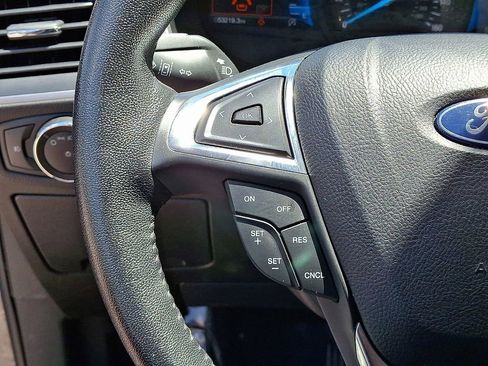 Used 2021 Ford Edge SEL image 28