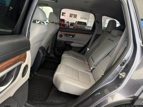 Used 2017 Honda CR-V Touring image 17
