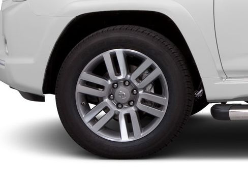 Used 2013 Toyota 4Runner Limited AWD/4WD image 11