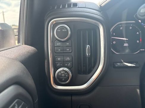 Certified 2022 GMC Sierra 2500 Denali w/ Denali Ultimate Package AWD/4WD image 17