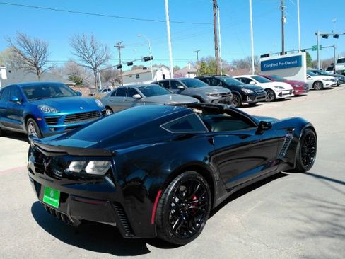 Used 2016 Chevrolet Corvette Z06 w/ 2LZ Preferred Equipment Group image 15