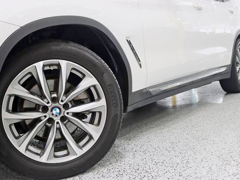 Used 2019 BMW X3 xDrive30i w/ Premium Package AWD/4WD image 4