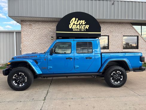 New 2026 Jeep Gladiator Rubicon image 2