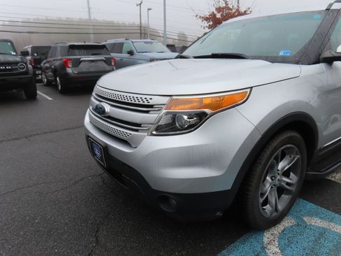 Used 2012 Ford Explorer Limited image 9