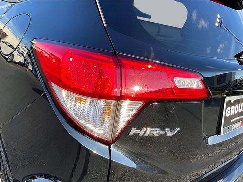 Used 2021 Honda HR-V Sport image 29