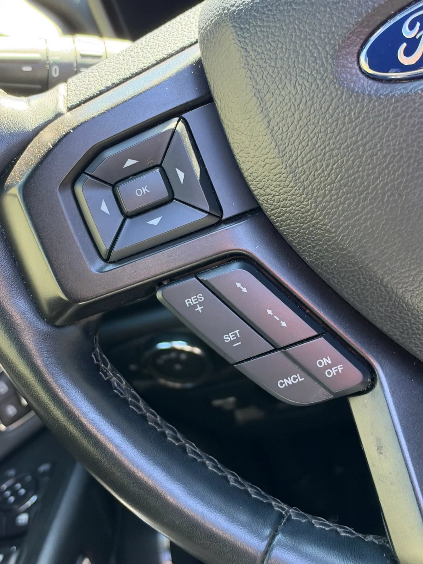 Used 2020 Ford Expedition Max Limited w/ Equipment Group 302A RWD image 18