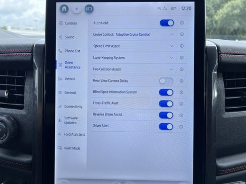 New 2024 Ford Expedition Limited image 41