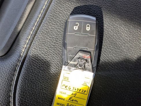 Used 2024 RAM 2500 Big Horn image 33