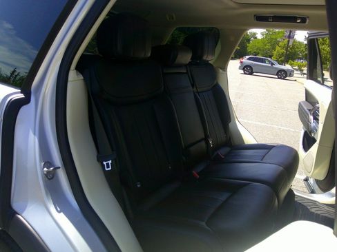 Used 2023 Land Rover Range Rover SE AWD/4WD image 63