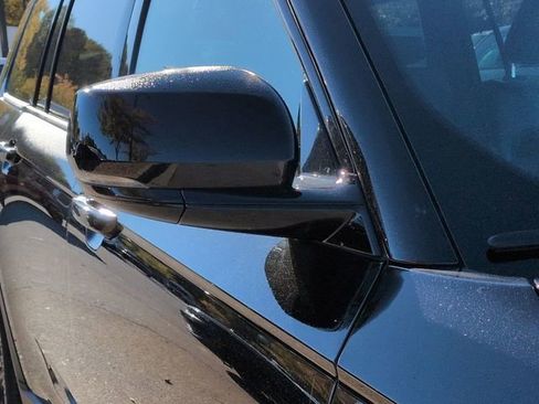 Used 2024 Jeep Grand Cherokee L Laredo image 12