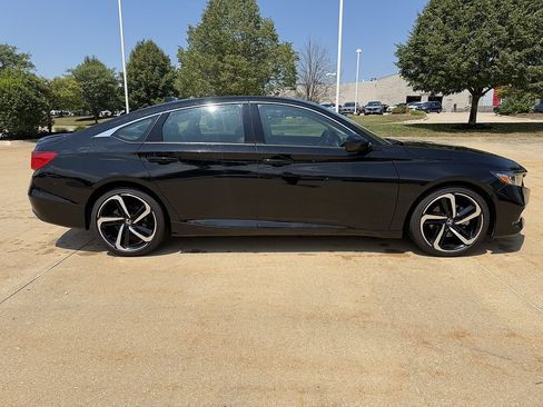 Used 2021 Honda Accord Sport Special Edition image 3