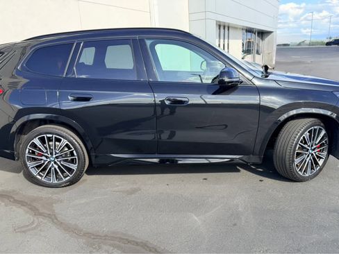 Used 2025 BMW X1 xDrive28i w/ Premium Package image 7