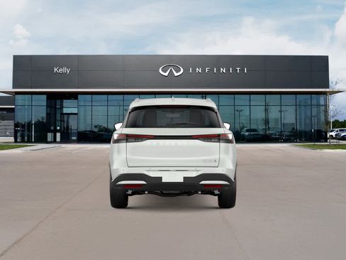 New 2026 INFINITI QX60 Luxe w/ Family Package image 2